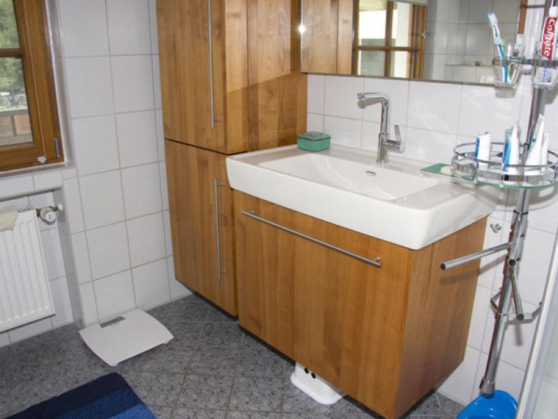 Badezimmer aus 3-Schicht-Kirschbaum, Oberfläche geölt